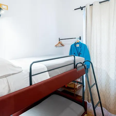Guest house Mytinyhome Festina Lente *
