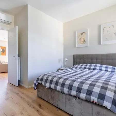 La Dolce - Sunny Penthouse Trastevere Station 100sqm