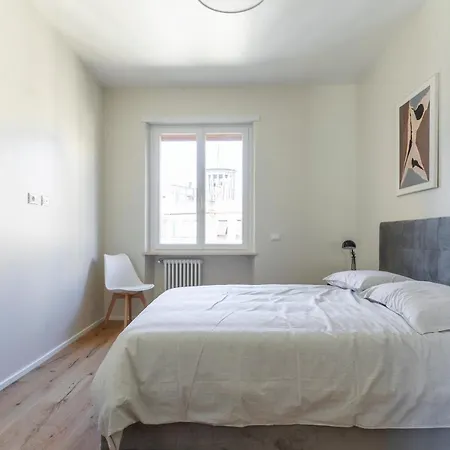 La Dolce - Sunny Penthouse Trastevere Station 100sqm Apartment Rome