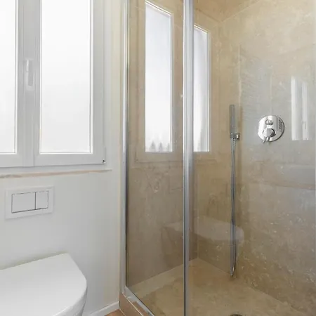 La Dolce - Sunny Penthouse Trastevere Station 100sqm Apartment Rome