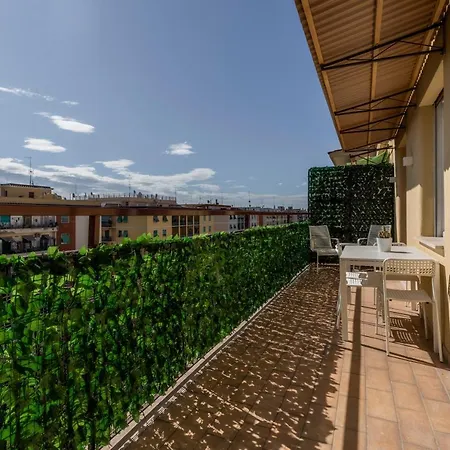 La Dolce - Sunny Penthouse Trastevere Station 100sqm Apartment Rome