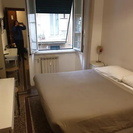 Chez Liviana Гостевой дом Рим