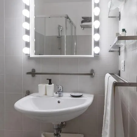 Apartment Navona *