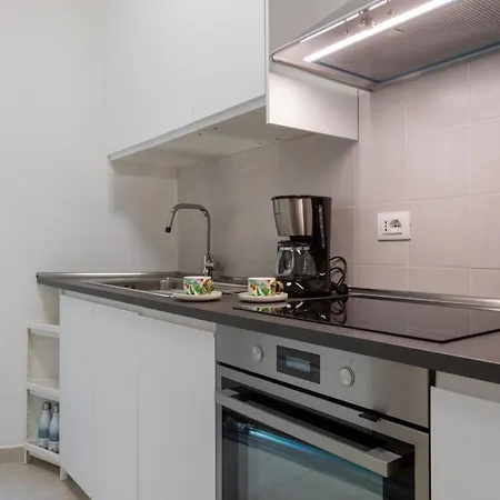 Navona Apartment *
