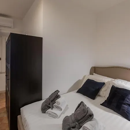 Apartment Navona Rome