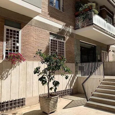 Domus Barberini Bed & Breakfast Rome