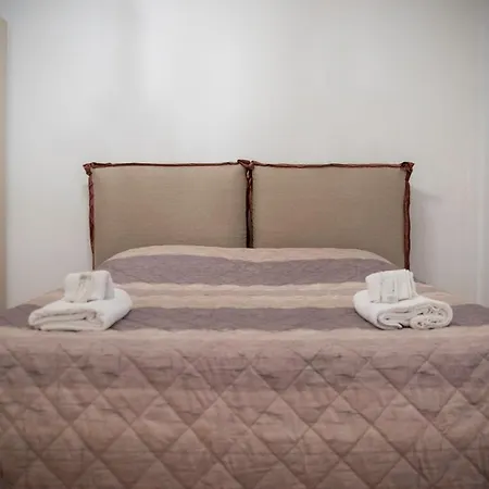 Apartment Splendido Nel Centro Di Roma, Monti Rome