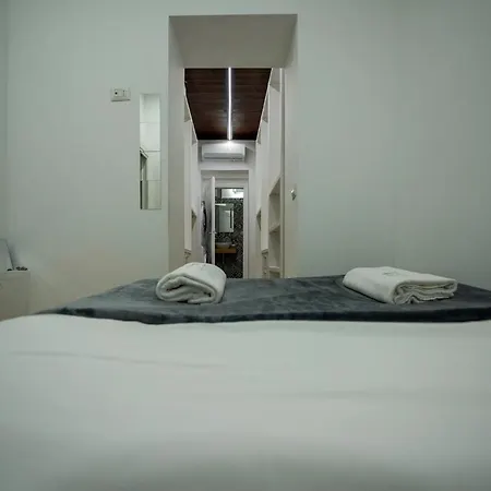 Splendido Nel Centro Di Roma, Monti Apartment *