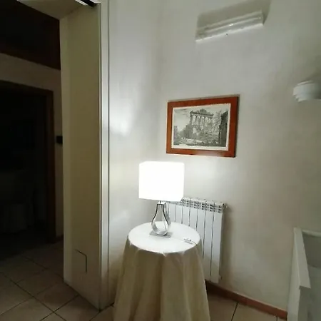 Julia Apartment *