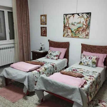 Apartment Casa D'arte Mary Rome