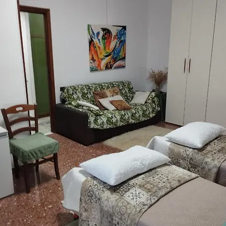 Casa D'arte Mary * Rome