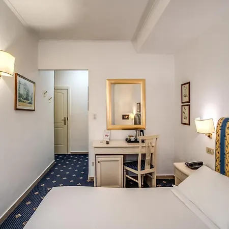 Hotel Napoleon 4*