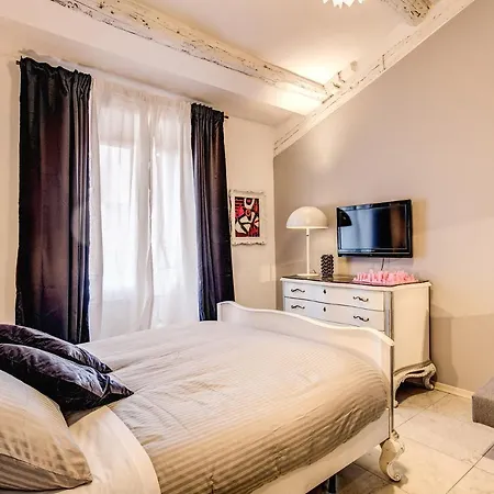 The Great Pop Apartment