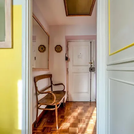 Amazing In With Wifi And 2 Bedrooms Apartment *
