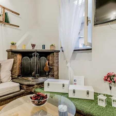 Apartment Trevi Fountain Garden *
