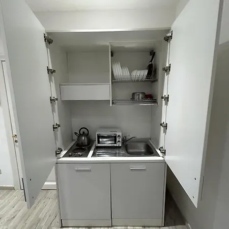 Urbe - Delizioso Quartiere Coppede * Rome