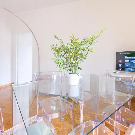 Penthouse In The Heart Of The Center Apartment Rome