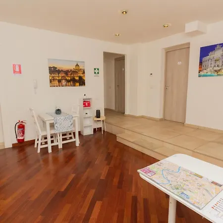 Aurelio Deluxe Guest house