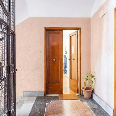 Private Guest house *