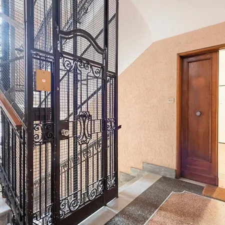 Private Guest house