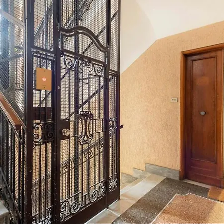 Private Guest house *