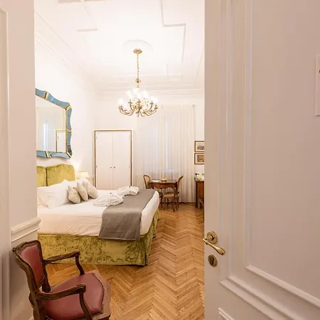 Colosseum Palace Star Guest house 3*