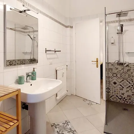 Casa Valentina - Beauty With Two Bedrooms Near Vatican