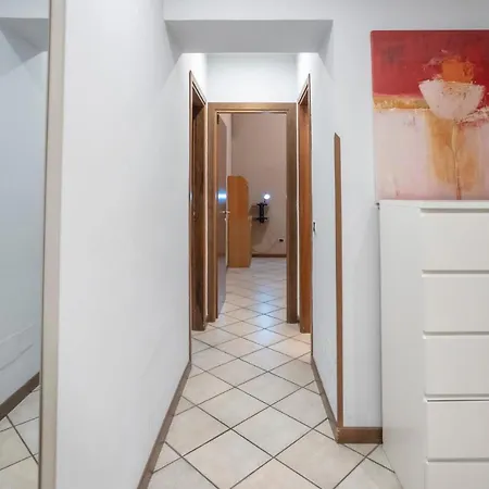 Homehouse Giulio Cesare-San Pietro Holiday home *