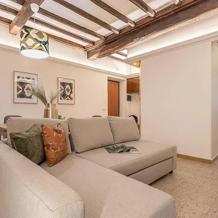 Ripa 99 Apartment *