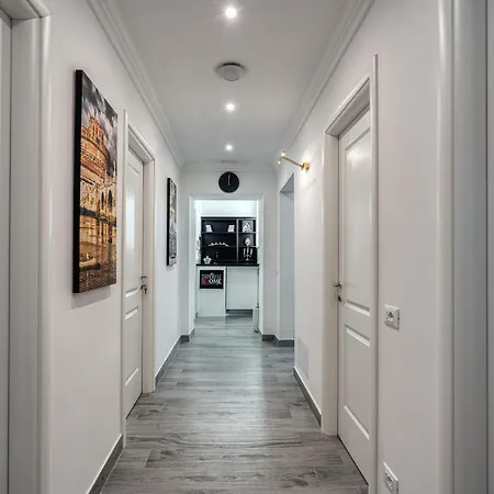 Imperial Rhome Guest house *