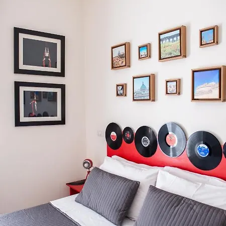 Bed & Breakfast Grammy 3*