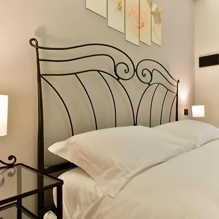 Apartment Classic In Re Di Near The Metro