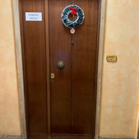 Apartment Ferrari House *