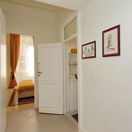 Elegant In The Heart Of Rome-navona Area *