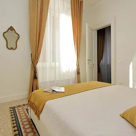 Elegant In The Heart Of Rome-navona Area Rome