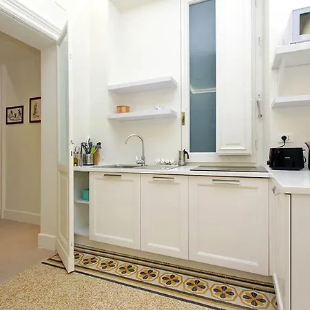 Elegant In The Heart Of Rome-navona Area *