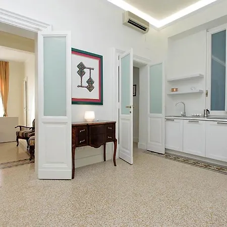 Elegant In The Heart Of Rome-navona Area *