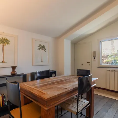 Bright And Comfy Terraced In Trastevere Appartement Rome