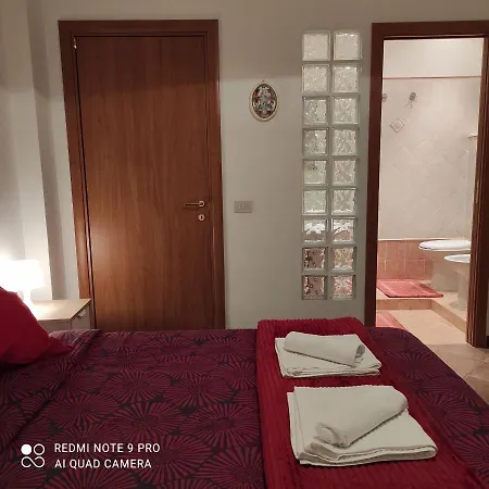 Centro Metro Rebibbia Guest house *
