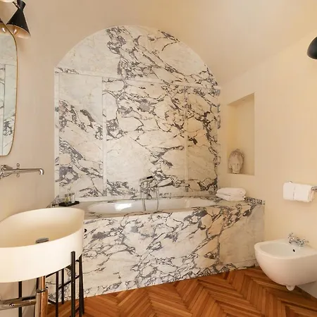 Casa Madama, A Burghesius Home Appartamento