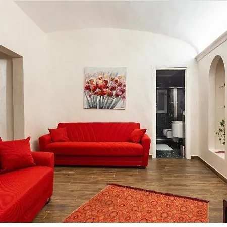 Campo De' Fiori On Vacation With Class Apartment