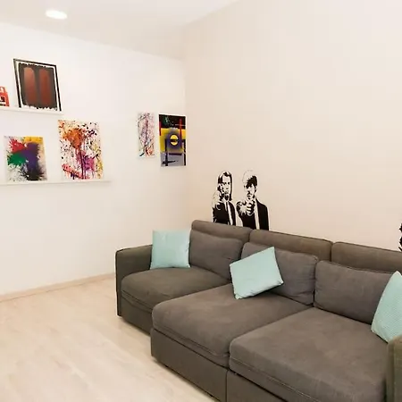 Raphi's Flat In Trastevere - The Heart Of * Rome