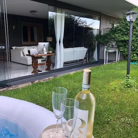 Bed & Breakfast Favoloso Con Giardino