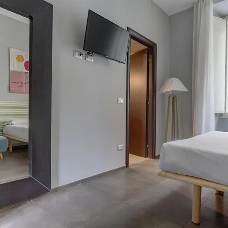 Capo D'africa 30 - Colosseo Guest house 3*