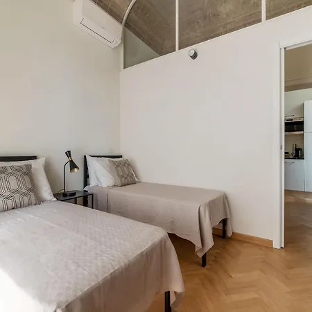 Apartment Castro Pretorio *
