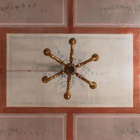 Castro Pretorio Apartment Rome