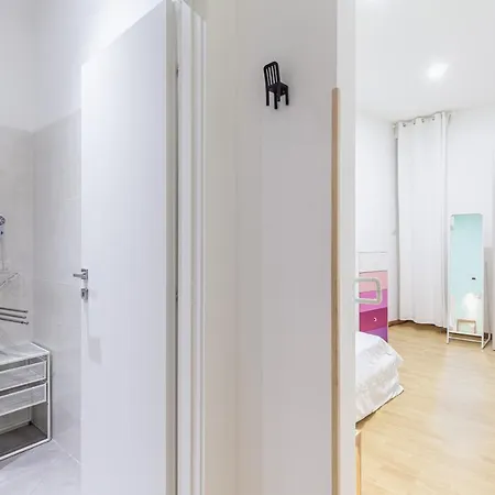 Alloggi Costantini Metro Battistini Guest house