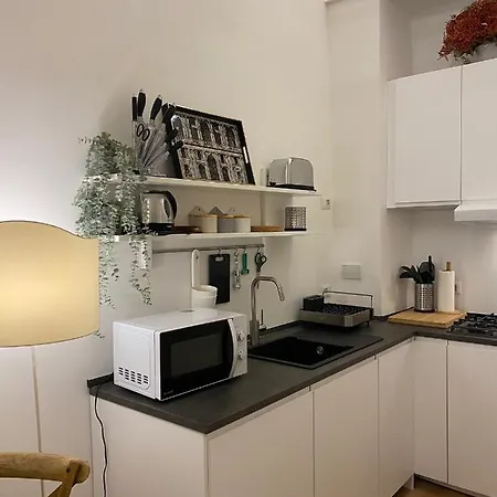 Domus Alfieri Al Colosseo Apartment