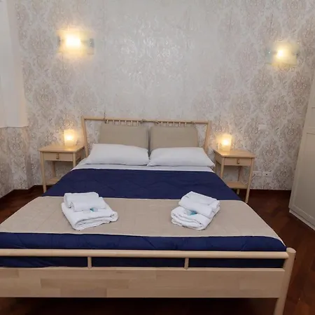 Aurelio Deluxe Guest house *