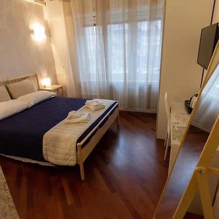 Guest house Aurelio Deluxe *